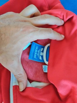 Chaqueta Adidas clásica roja y blanca Talla M