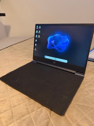 HP Victus Laptop i5 16GB RAM 512GB SSD RTX 3050