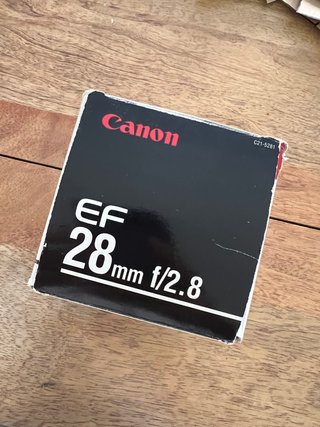 Canon EF 28mm f/2.8 Lente