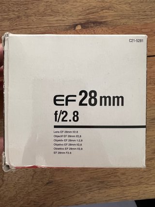 Canon EF 28mm f/2.8 Lente