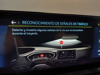Peugeot 3008 HYBRID 180 ALLURE PACK