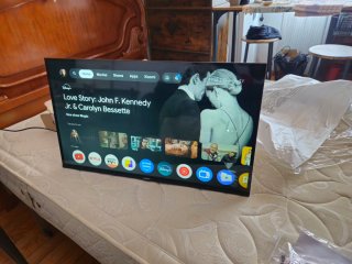 Smart TV Xiaomi 32 Google TV + Soporte