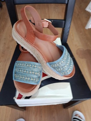 Sandalias de plataforma talla 38