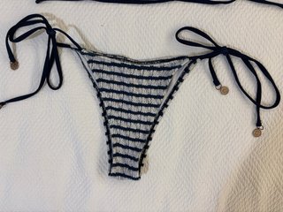 Bikini Shein Rayas Azul Marino y Blanco