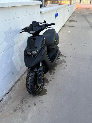 Yamaha BWS Negra Scooter Automática