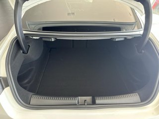 Vendo Mecedes CLA 180 . con garantia mercedes acti