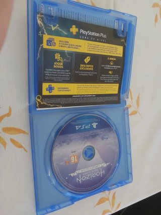 Horizon Zero Dawn Complete Edition PS4