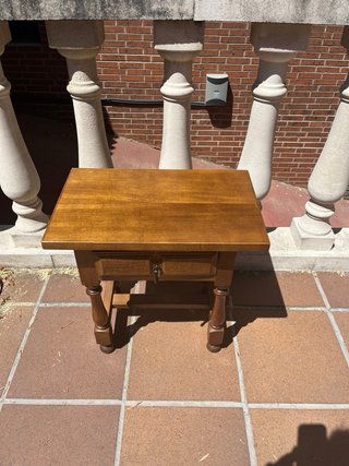 Conjunto Somier Cabeceros y Mesilla Madera
