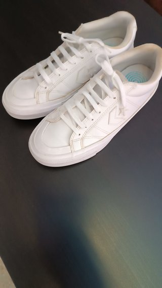 Converse Blancas