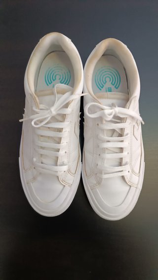 Converse Blancas