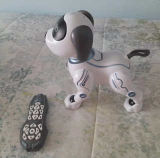 Perro Robot Interactivo con Mando
