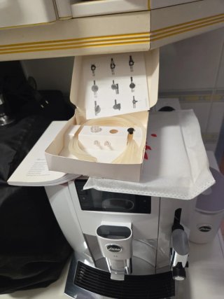 Cafetera Jura E8 Automática