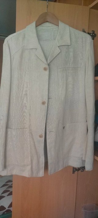 Traje de lino hombre beige.