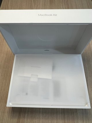 Caja vacía MacBook Air Gris