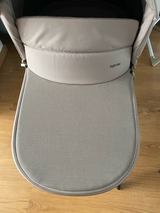 Capazo Inglesina color beige