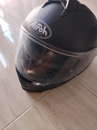 Casco de moto nuevo