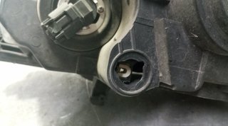 Mazda 083161131 faro der 3 1.6 di turbo 1517373
