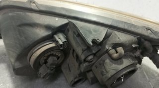 Mazda 083161131 faro der 3 1.6 di turbo 1517373