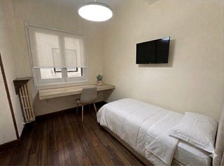 ALQUILER HABITACIONES MONDRAGON