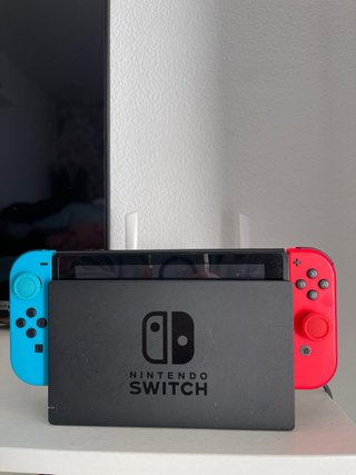 Nintendo Switch Azul y Rojo