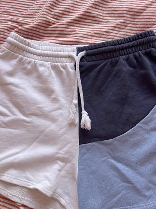 Pantalón corto de chandal