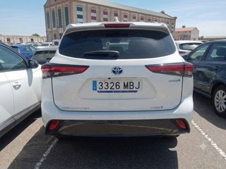 Toyota Highlander 2.5 Advance Auto 181 kW (246 CV)