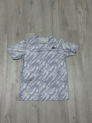 Camiseta Jhayber niño gris y blanco