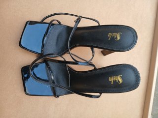 Sandalias negras Shein