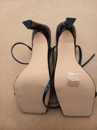 Sandalias negras Shein