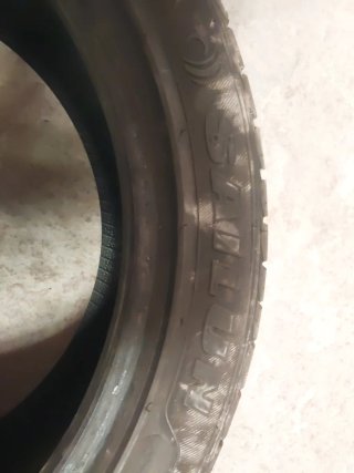 235 45 ZR18 98Y.   XL