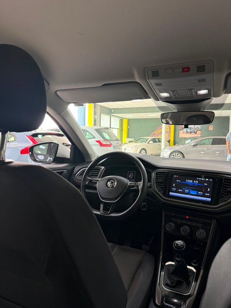 Volkswagen T-Roc 1.6 TDI Advance Style 6v 2019, foto 8