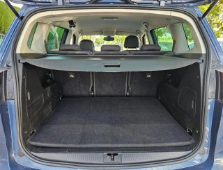 Opel Zafira 2016