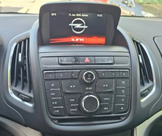 Opel Zafira 2016