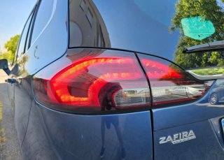 Opel Zafira 2016