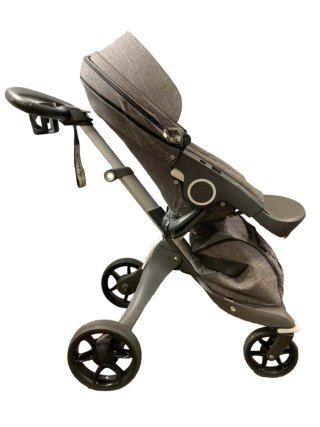 Silla de paseo Stokke gris 45€ negociables