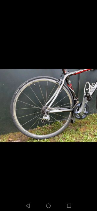 Bicicleta de carretera carbono BH