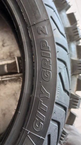 120/70 R15 56S MICHELIN CITY GRIP 2 y 150/70 R13
