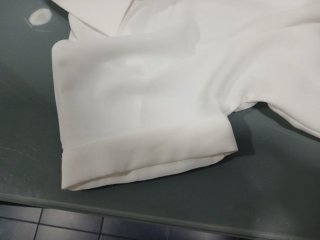 Blusa, camisa blanco roto. talla S