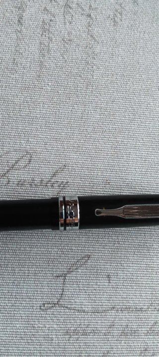 Bolígrafo Montblanc Negro
