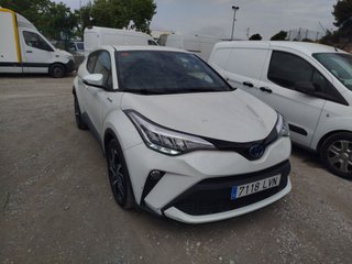 Toyota C-HR 1.8 125H Advance 90 kW (122 CV)