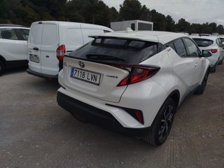 Toyota C-HR 1.8 125H Advance 90 kW (122 CV)