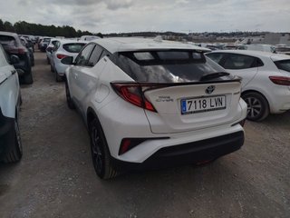 Toyota C-HR 1.8 125H Advance 90 kW (122 CV)