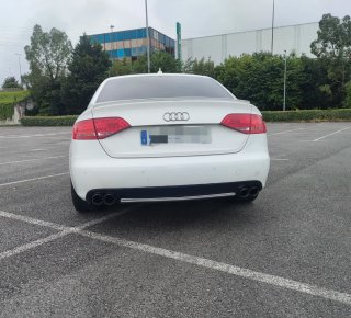 Audi A4 B8 2.0 TFSI stronic quattro 2009