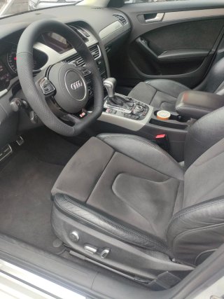 Audi A4 B8 2.0 TFSI stronic quattro 2009