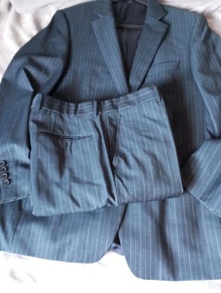 Traje Raya Azul Zara T.52