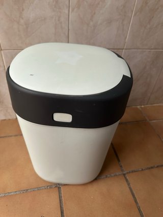 Contenedor de pañales Tommee Tippee