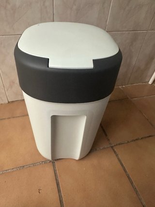 Contenedor de pañales Tommee Tippee