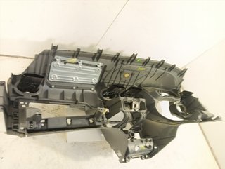 SALPICADERO FORD FOCUS BERLINA (CB4) HHDA 8M51A04