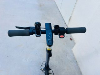 Patinete Xiaomi Essential Negro