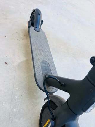 Patinete Xiaomi Essential Negro